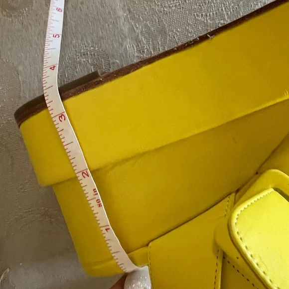 Paloma Barcelo Yellow Leather Wedge Sandals - Picture 7 of 7